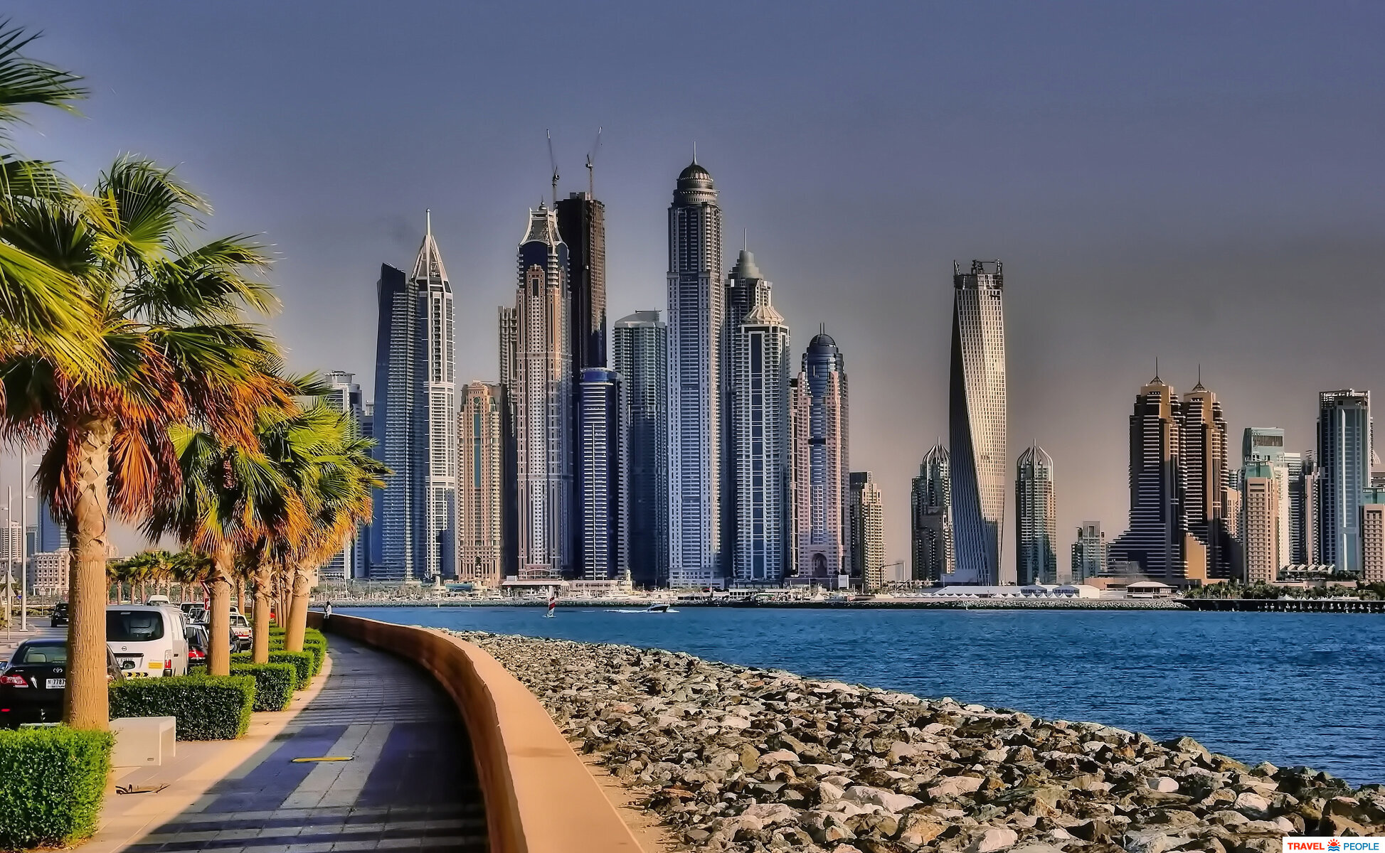 Дубаи Марина, вид с Пальмы Джумейра